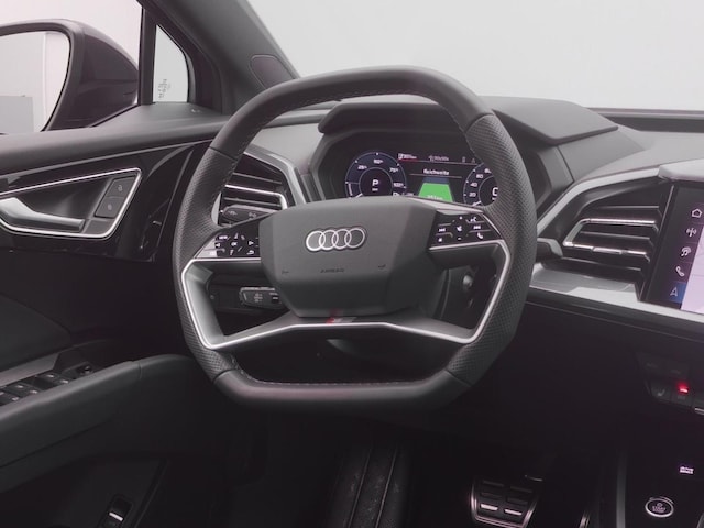 Audi Q4 e-tron Quattro