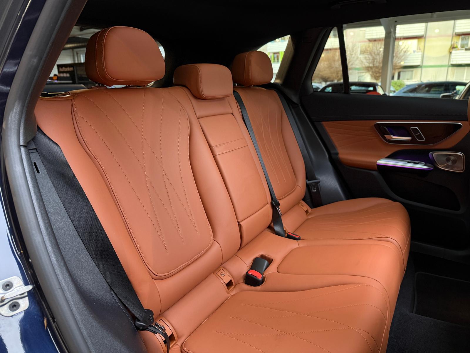 Mercedes-Benz GLC 300 4MATIC AMG Line GLC 300 d