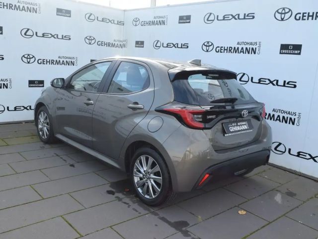 Toyota Yaris Club Hatchback