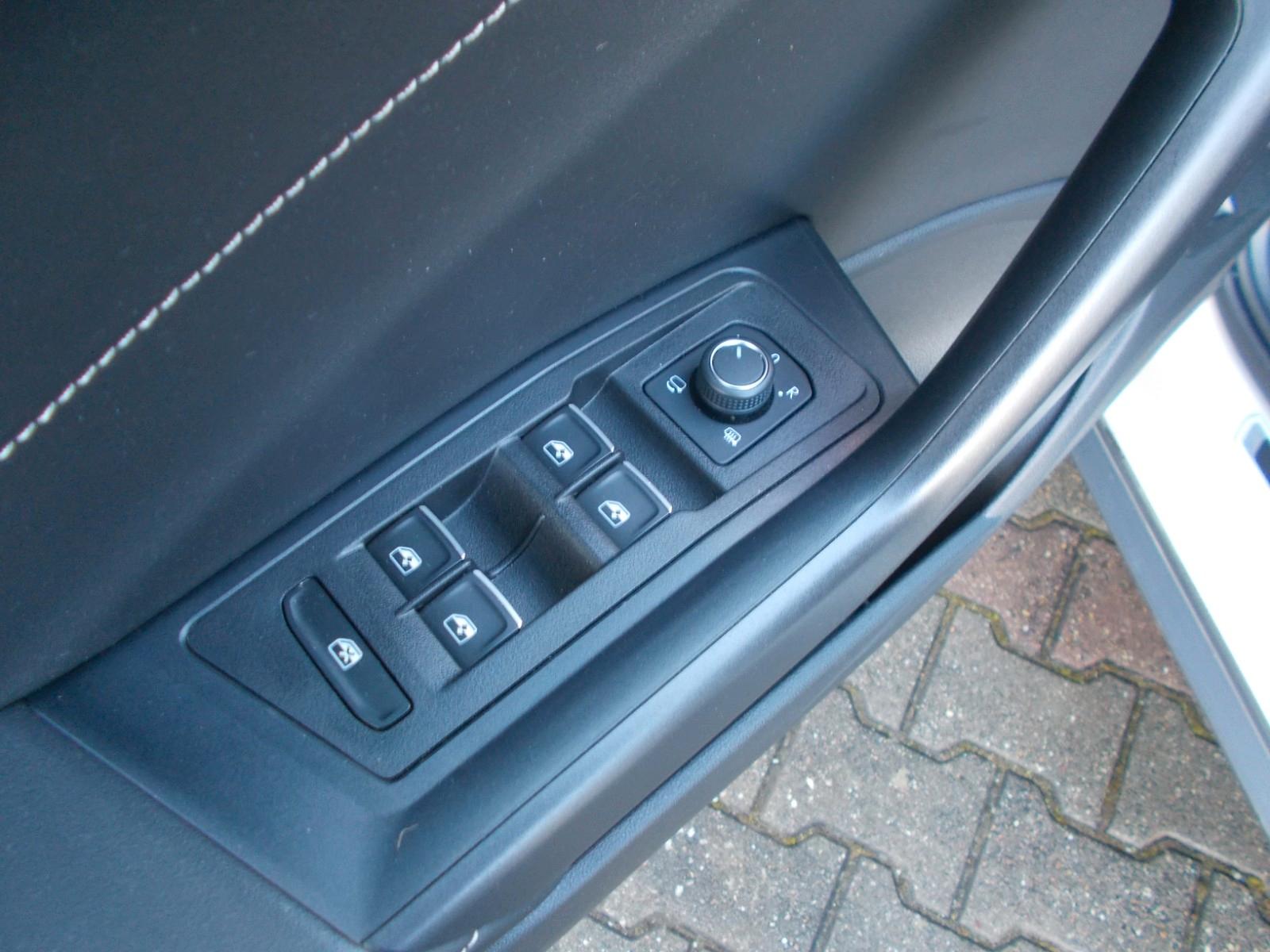 Volkswagen T-Roc DSG R-Line