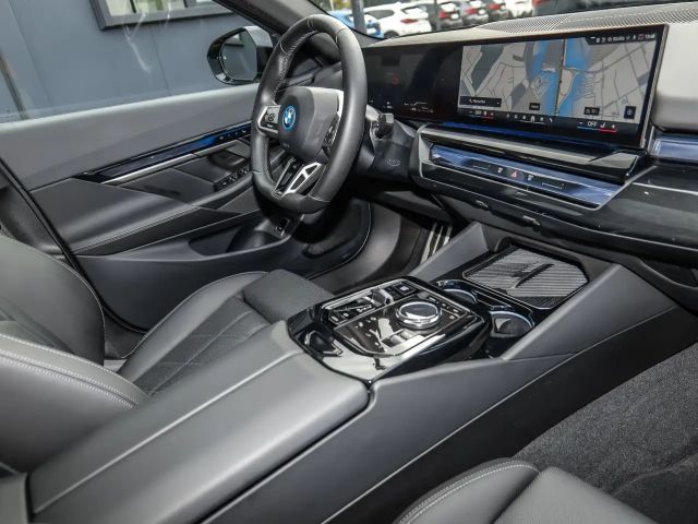 BMW 550 M-Sport Sedan xDrive