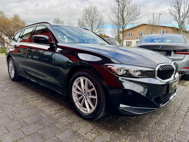 BMW 320 320i Touring