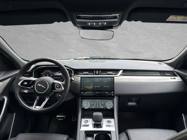 Jaguar F-Pace AWD D300 R-Dynamic