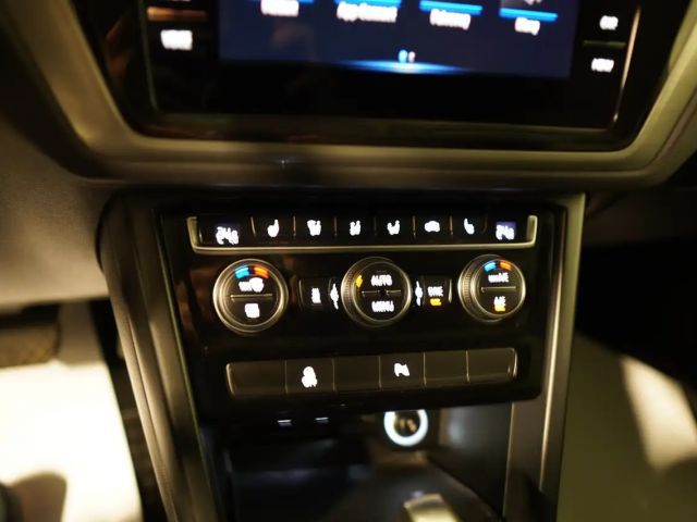 Volkswagen Touran BMT Comfortline DSG