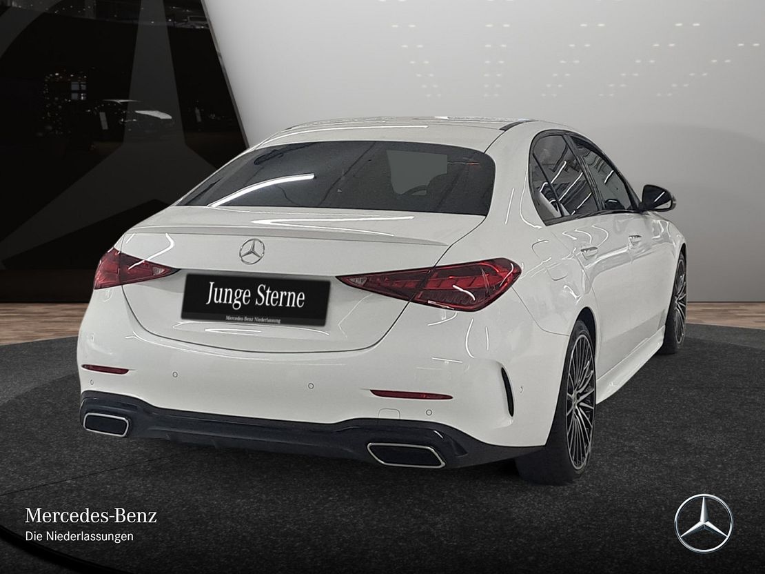 Mercedes-Benz C 300 Sedan