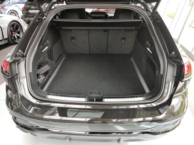 Audi A6 Avant Quattro S-Tronic