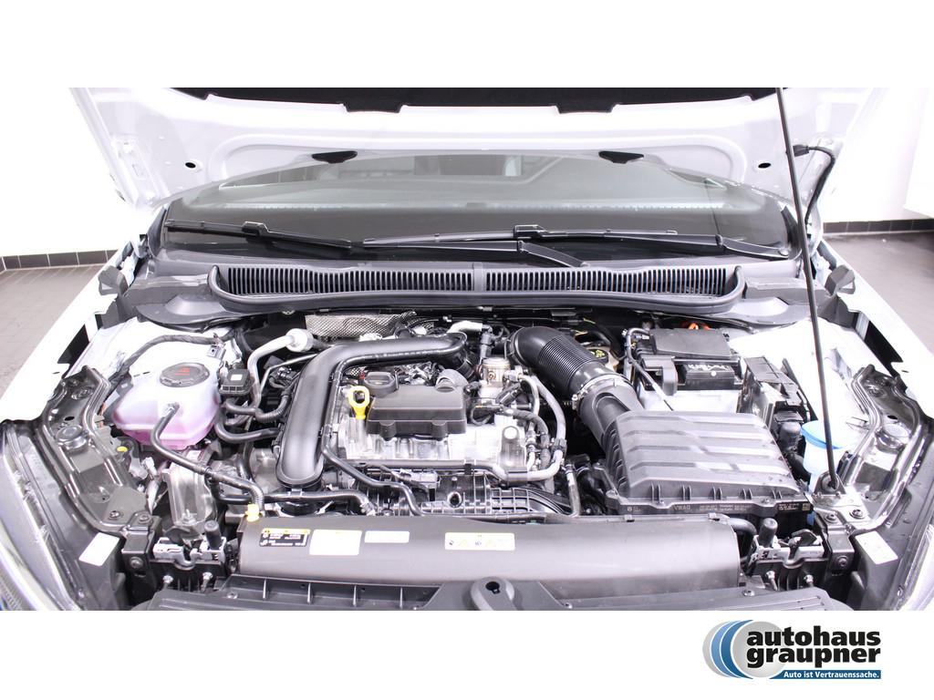 Volkswagen Taigo 1.0 TSI DSG R-Line