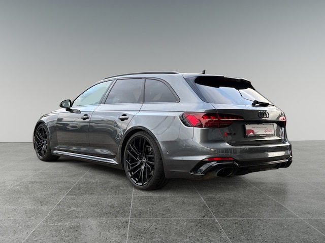 Audi RS4 Avant Quattro