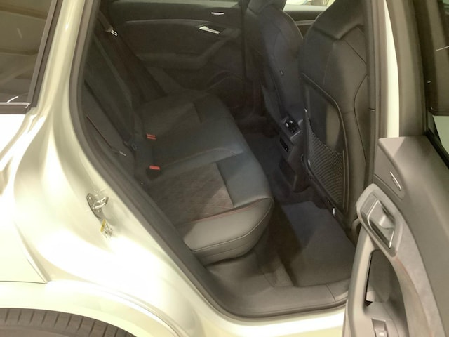 Audi Q6 e-tron Quattro