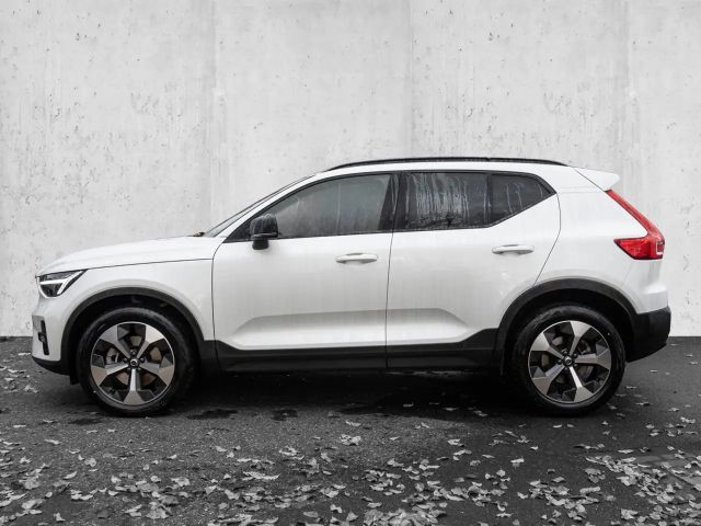 Volvo XC40 Dark Plus
