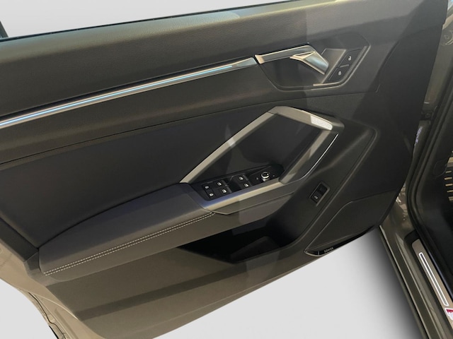 Audi Q3 40 TFSI Quattro S-Line S-Tronic