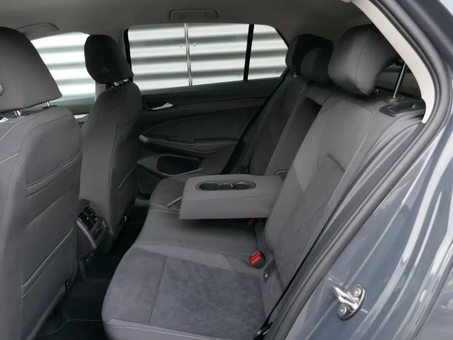 Volkswagen Golf 4Motion DSG Life