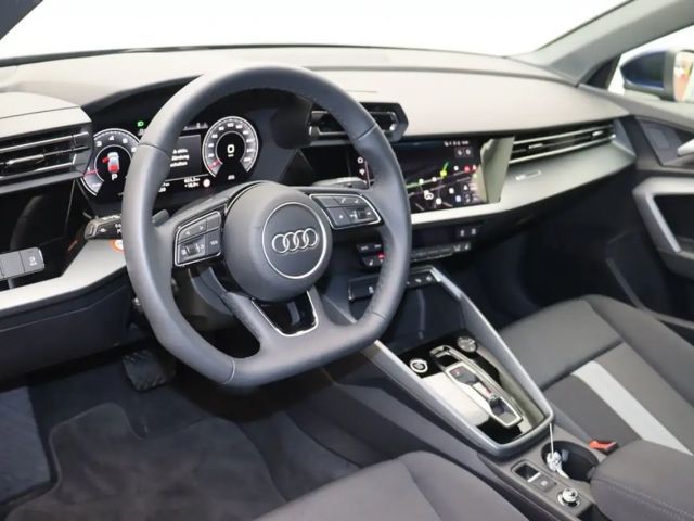 Audi A3 30 TFSI Sedan Sportback