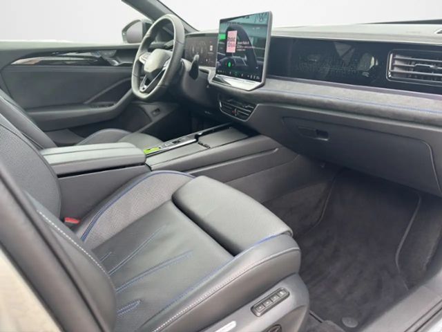 Volkswagen Passat 2.0 TSI Variant