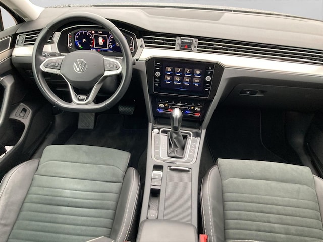 Volkswagen Passat 2.0 TSI DSG R-Line Variant