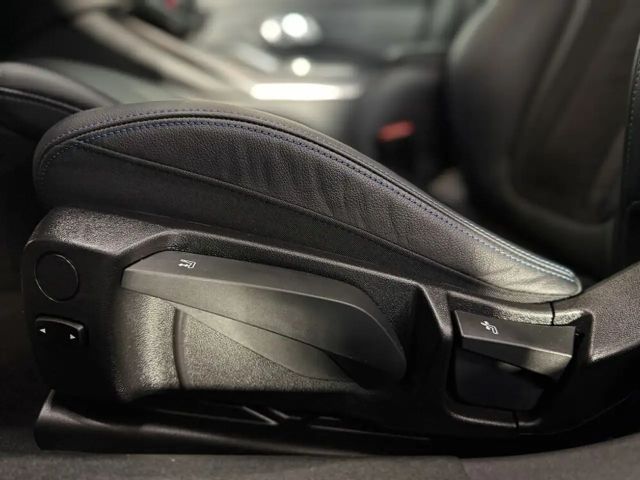 BMW 320 320d M-Sport Sedan