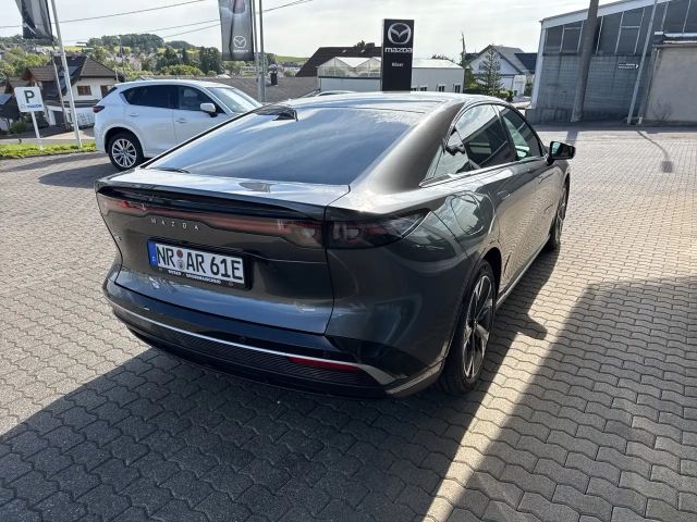 Mazda 6e Plus Takumi