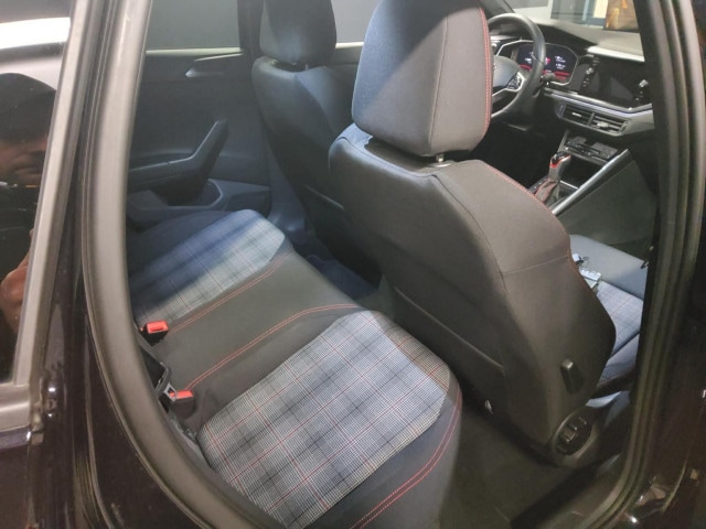 Volkswagen Polo 2.0 TSI DSG GTI