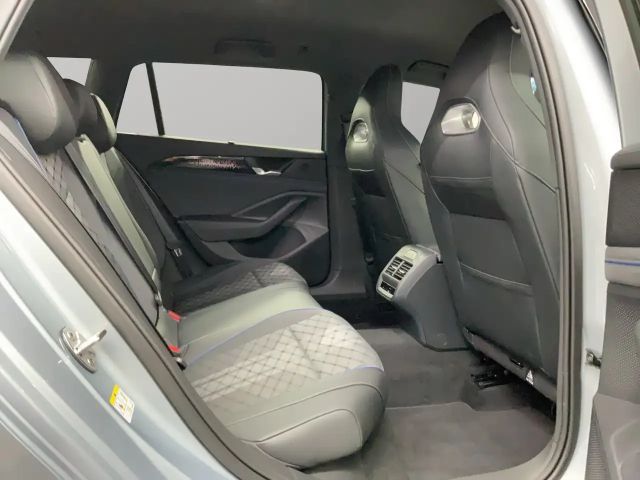 Volkswagen Passat 2.0 TDI DSG R-Line Variant