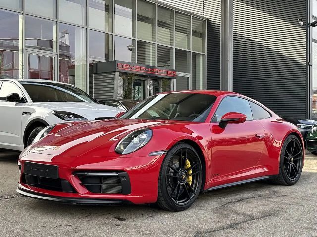 Porsche 911 Carrera Coupé GTS