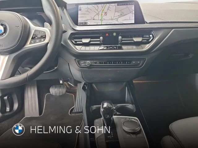 BMW 120 120d Sedan Sport Line