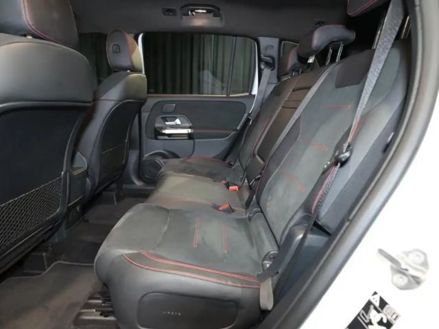 Mercedes-Benz GLB 200 AMG Line