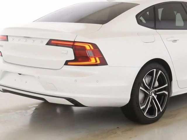 Volvo S90 AWD Dark Plus Recharge T8