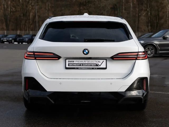 BMW 520 520d M-Sport Touring