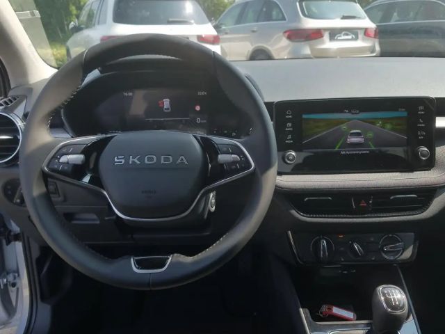 Skoda Fabia 1,0 MPI 59 kW130 Jahre Kamera, Alufelgen, Sitzh...