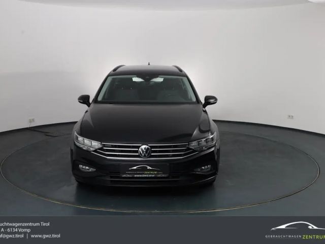 Volkswagen Passat Business DSG Variant