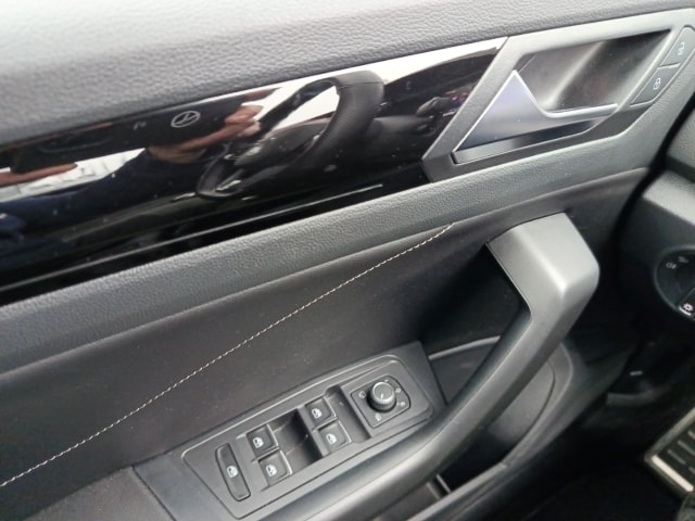 Volkswagen T-Roc 1.0 TSI R-Line