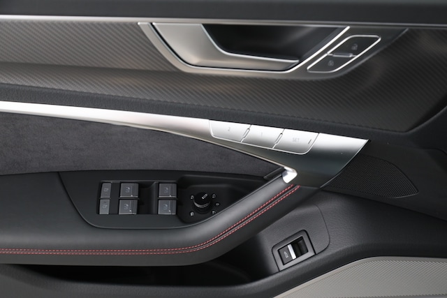 Audi RS6 Avant Quattro