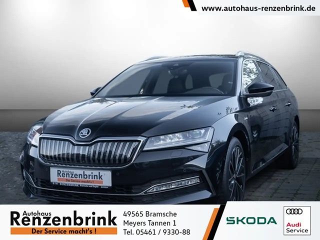 Skoda Superb Combi iV