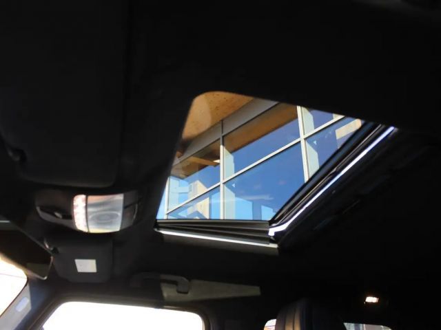 Mercedes-Benz G 500 AMG Line