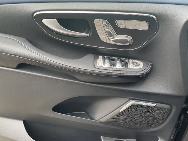 Mercedes-Benz EQV 300