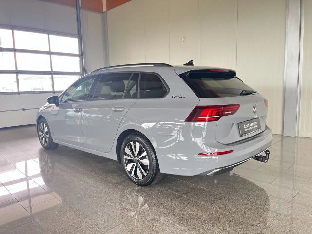 Volkswagen Golf 1.5 TSI Variant