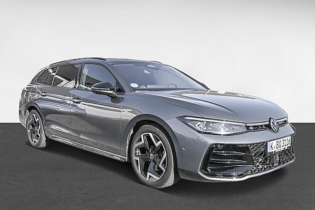 Volkswagen Passat DSG R-Line