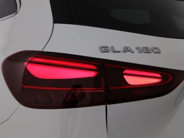 Mercedes-Benz GLA 180 Progressive