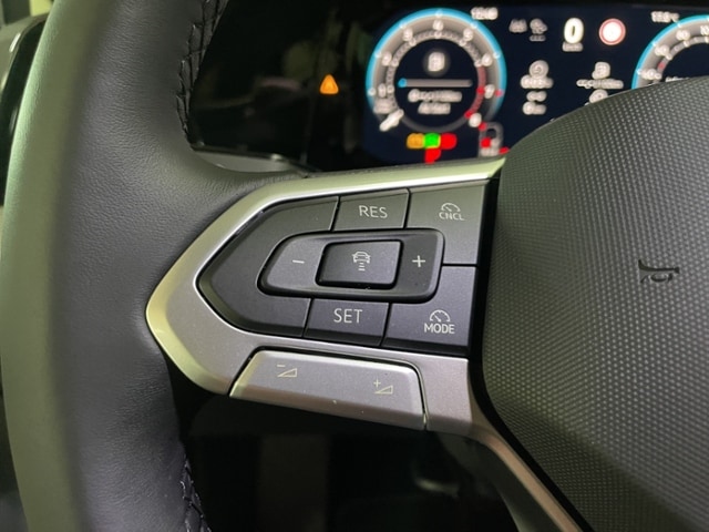 Volkswagen Golf 1.5 eTSI DSG Variant