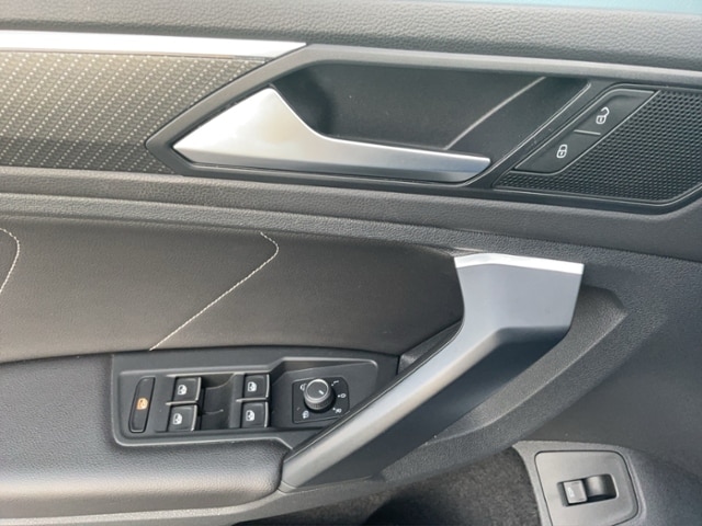 Volkswagen Tiguan 2.0 TSI DSG