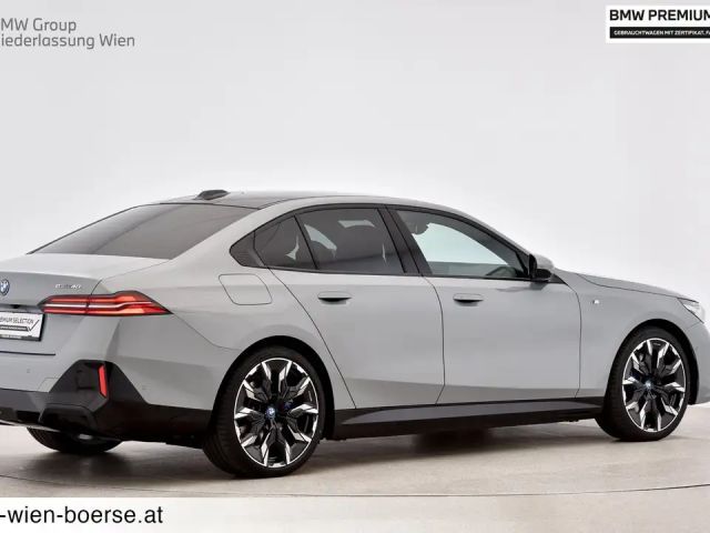 BMW i5 Sedan eDrive40
