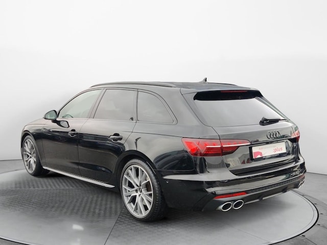 Audi S4 Avant Quattro