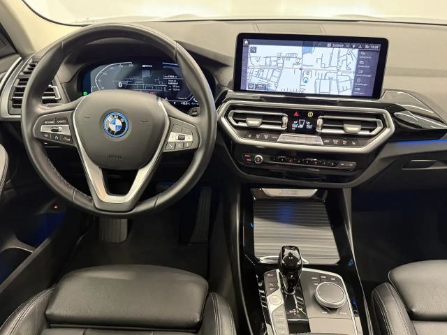 BMW X3 xDrive30e