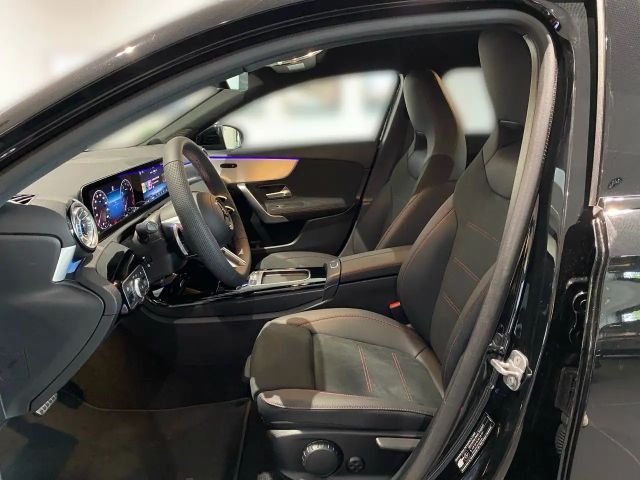 Mercedes-Benz A 200 AMG Line