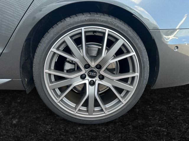 Audi A4 40 TFSI Avant Quattro S-Line S-Tronic