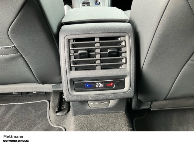 Volkswagen Golf 2.0 TDI DSG