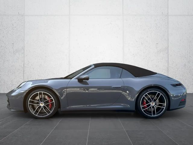 Porsche 992 Cabrio Carrera S