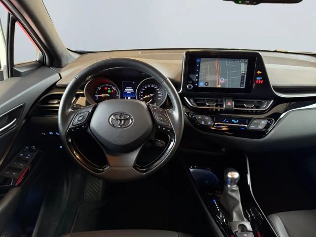 Toyota C-HR Hybride Team D