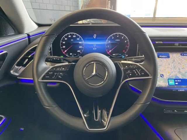 Mercedes-Benz E 200 AVANTGARDE Estate