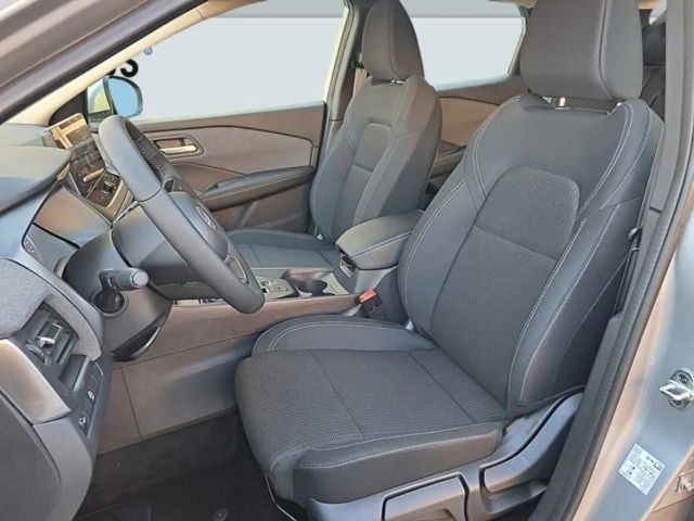 Nissan Qashqai 1.3 FIRST EDITION 140PS MT